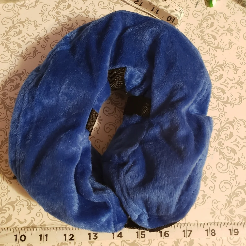 Protective Inflatable Dog Collar Size Medium Post Surgery Soft Outer Cover Blue